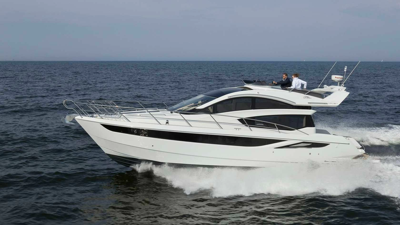 卡帝尔（Galeon）430 SKYDECK