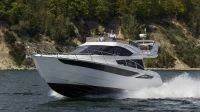 卡帝尔（Galeon）420 FLY	