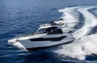 卡帝尔（Galeon）400 FLY
