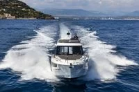 卡帝尔（Galeon）400 FLY