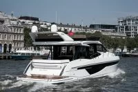 卡帝尔（Galeon）460 FLY