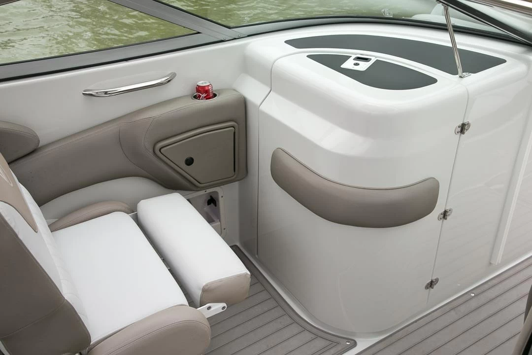 科罗娜（Crownline）E 305