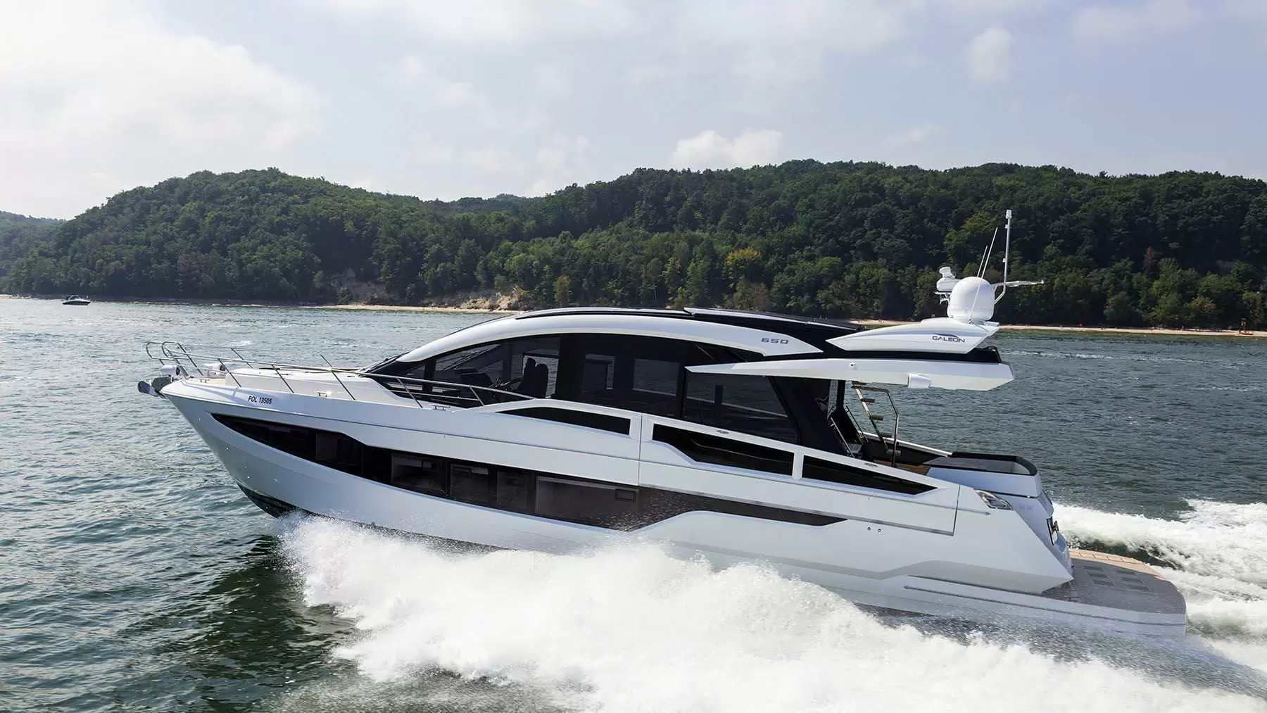 卡帝尔（Galeon）650 SKYDECK