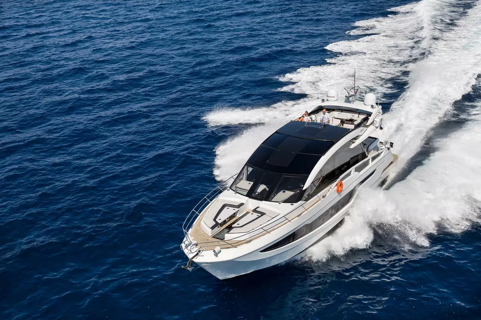 卡帝尔（Galeon）650 SKYDECK