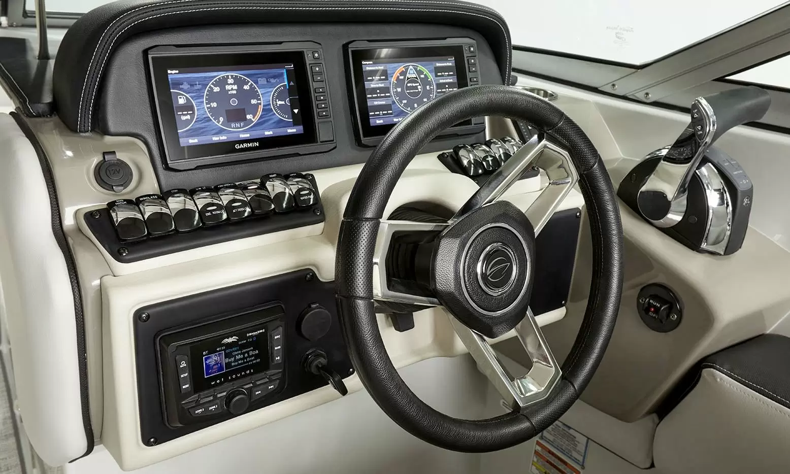 科罗娜（Crownline）E 305