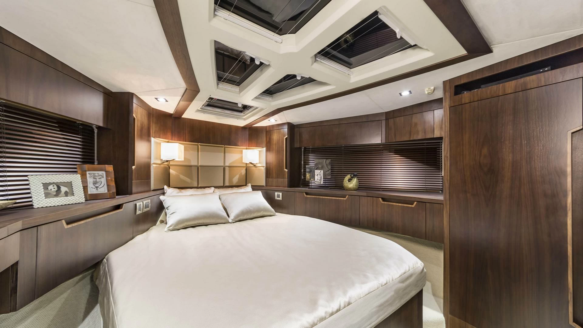 卡帝尔（Galeon）510 SKYDECK