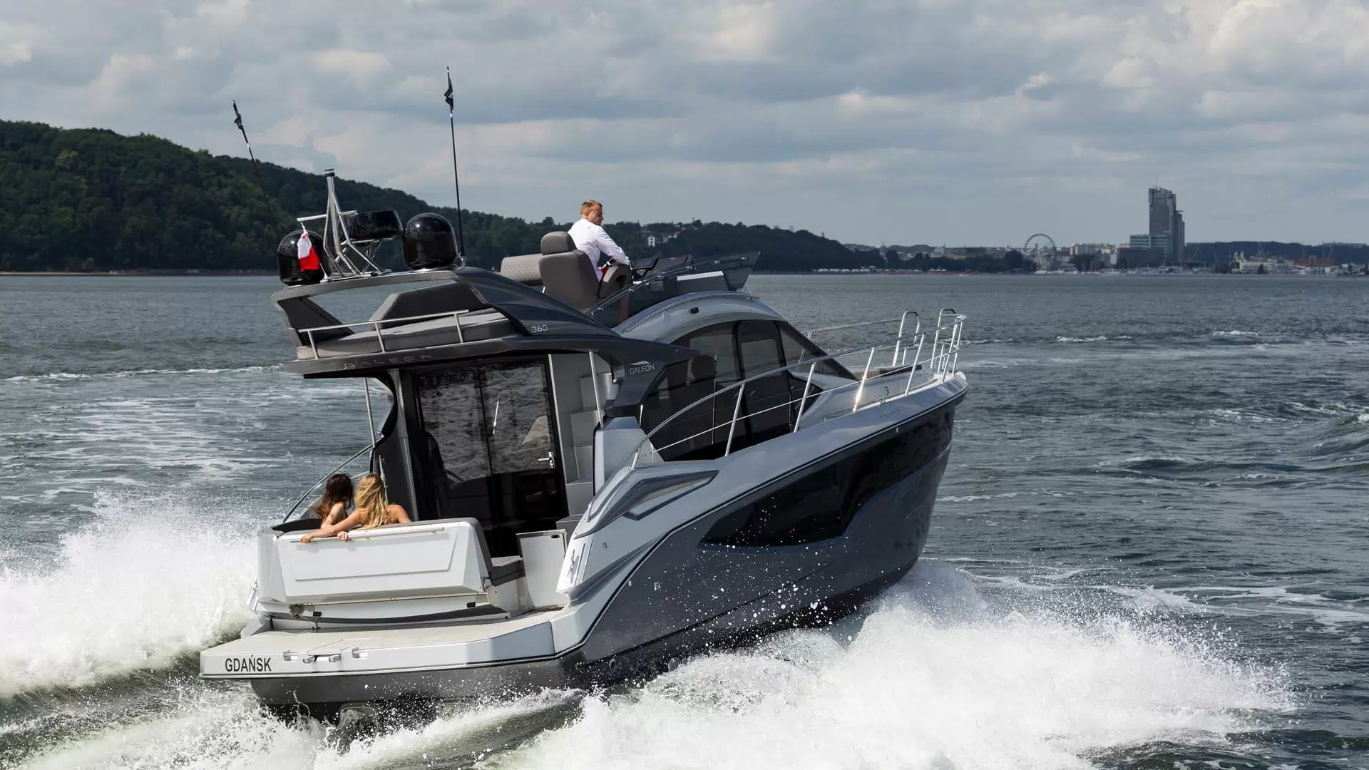 卡帝尔（Galeon）360 FLY