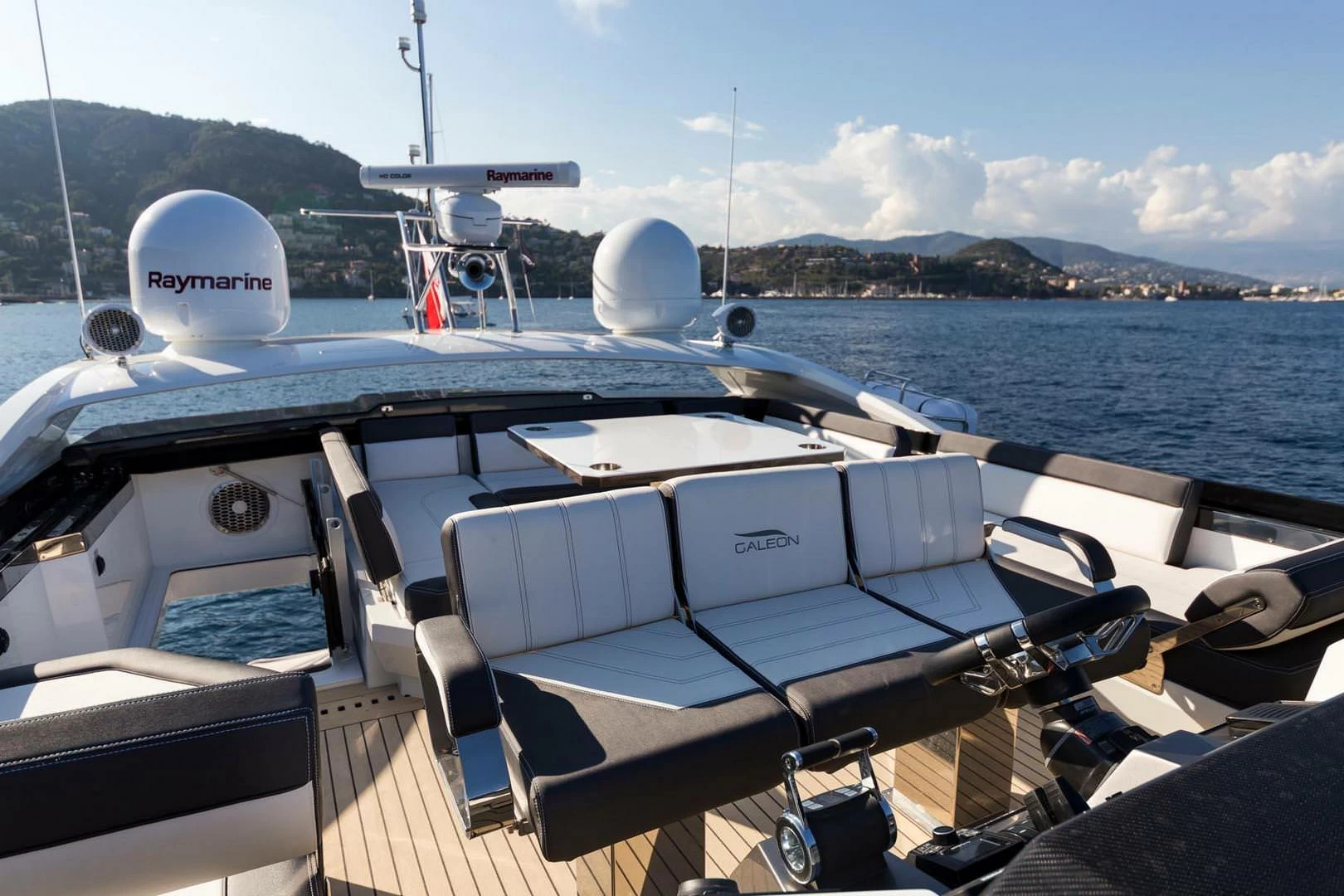 卡帝尔（Galeon）650 SKYDECK