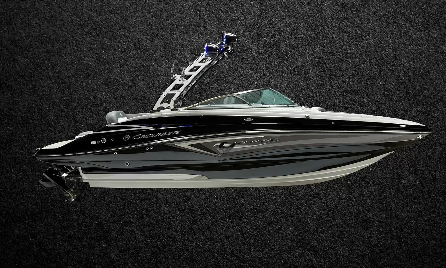 科罗娜（Crownline）E 255 SURF