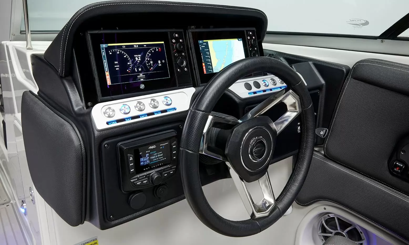 科罗娜（Crownline）E 255 SURF
