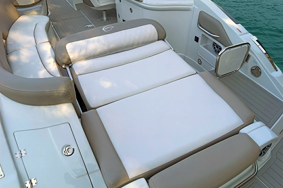 科罗娜（Crownline）E 275 XS 