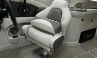 科罗娜（Crownline）E 275