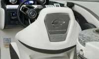 科罗娜（Crownline）E 275