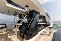卡帝尔（Galeon）650 SKYDECK