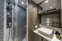 卡帝尔（Galeon）470 SKYDECK