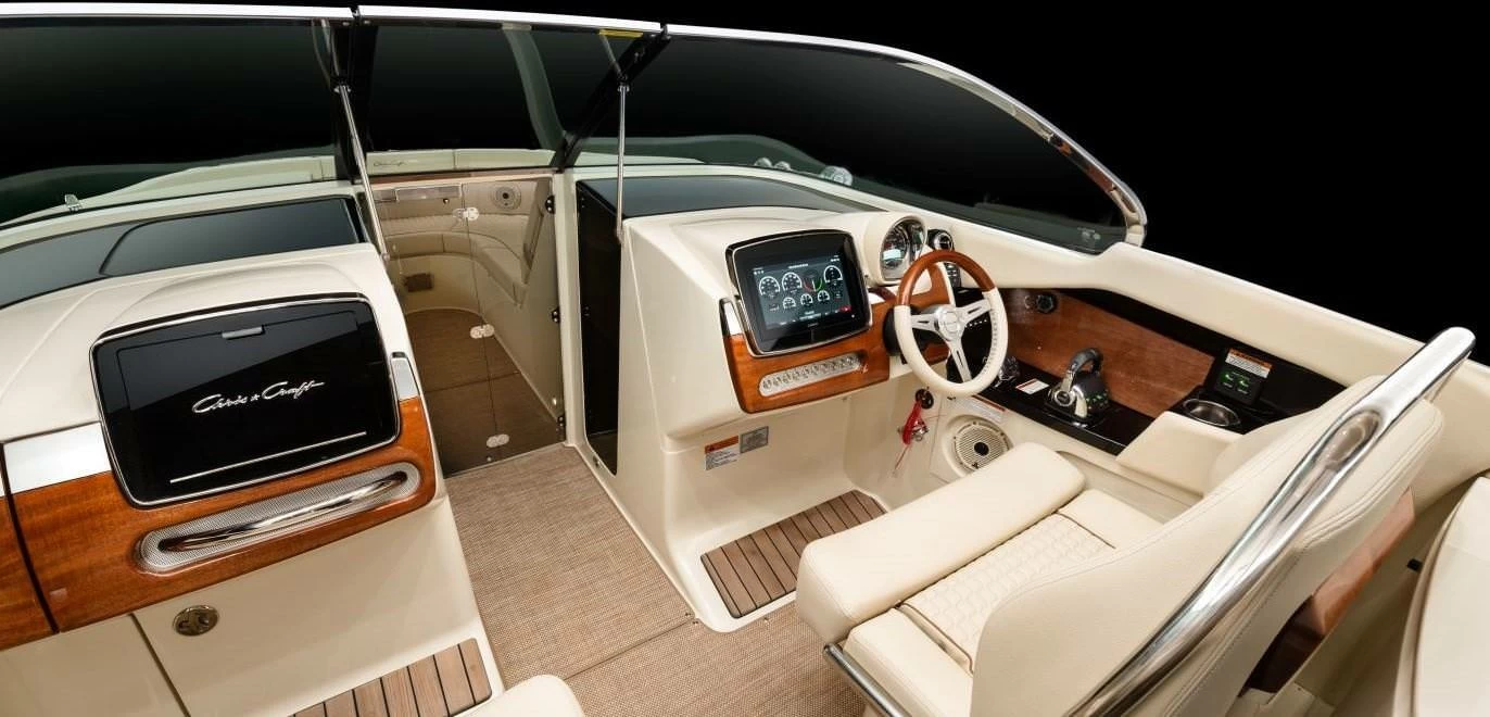 克里斯（ChrisCraft） launch 31 gt