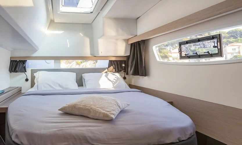 枫丹白露(Fountaine Pajot)Isla 40巡航双体帆船客舱