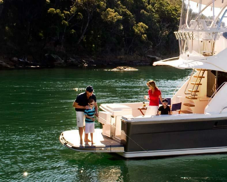 里维埃拉（Riviera）43 OPEN FLYBRIDGE