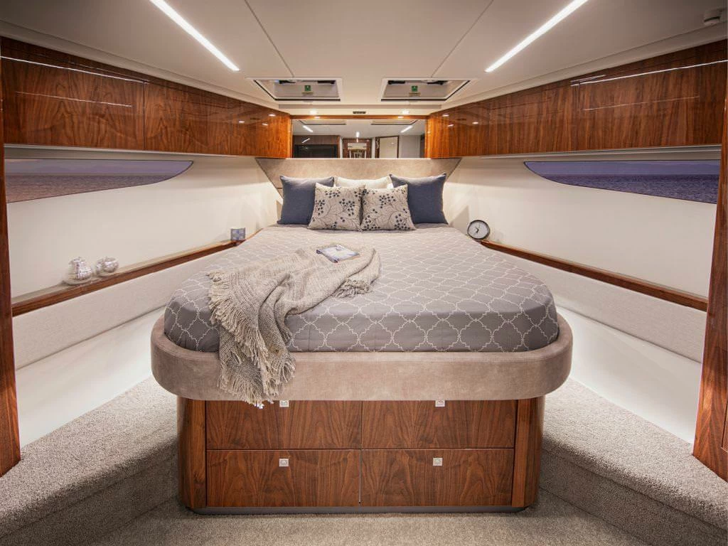 里维埃拉（Riviera）64 SPORTS MOTOR YACHT