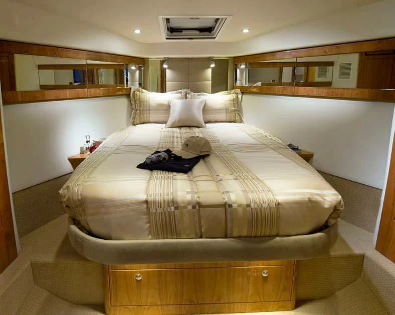 里维埃拉（Riviera）43 OPEN FLYBRIDGE