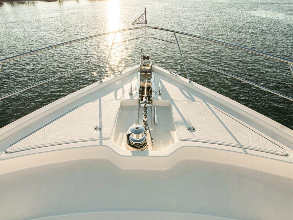 里维埃拉（Riviera）64 SPORTS MOTOR YACHT