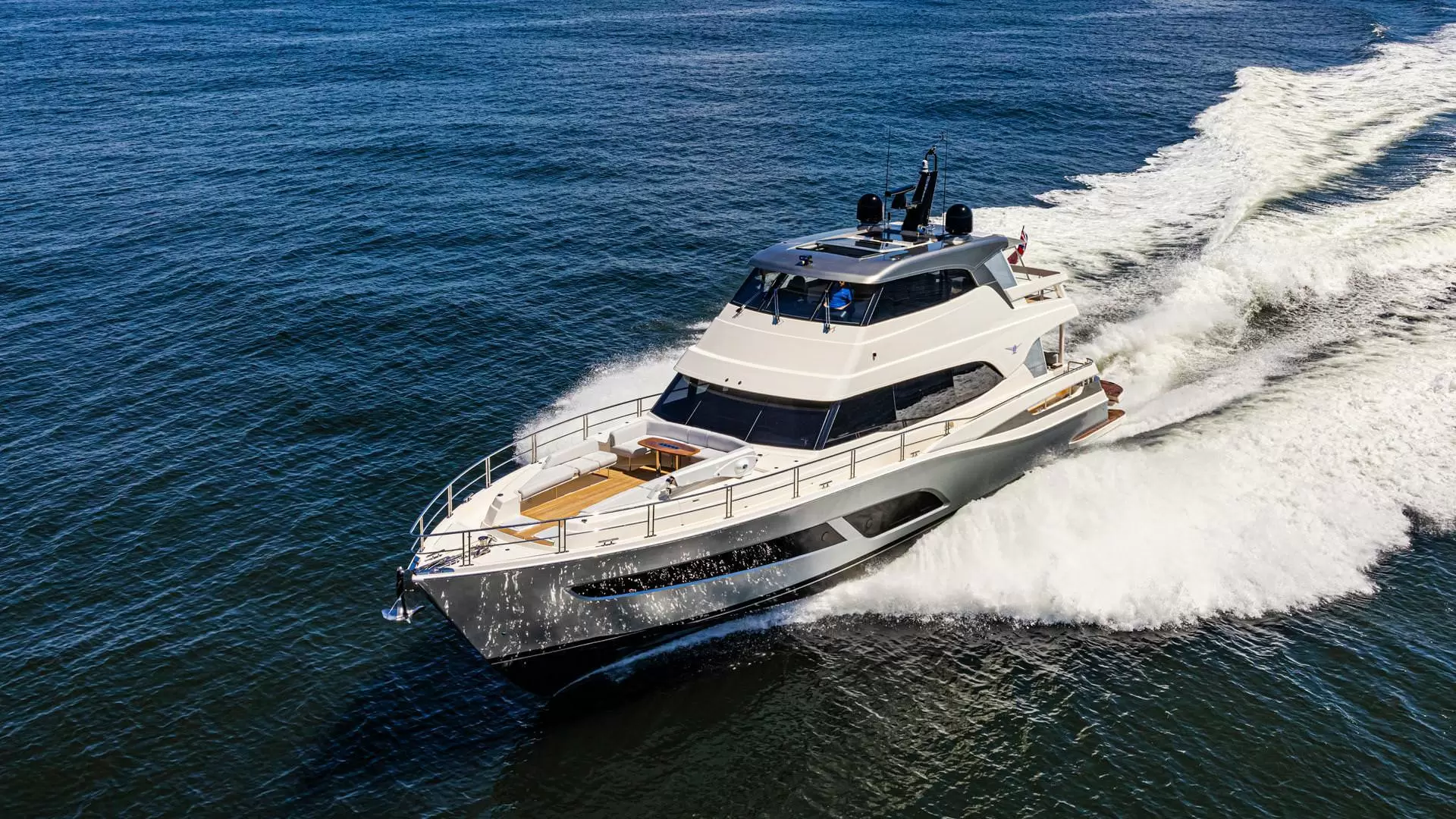 里维埃拉（Riviera）78 MOTOR YACHT