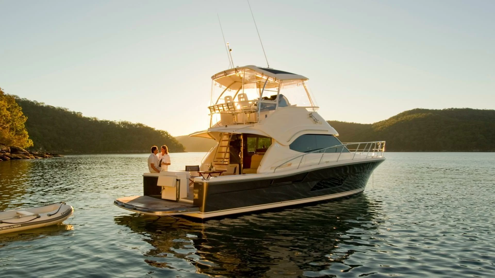 里维埃拉（Riviera）43 OPEN FLYBRIDGE