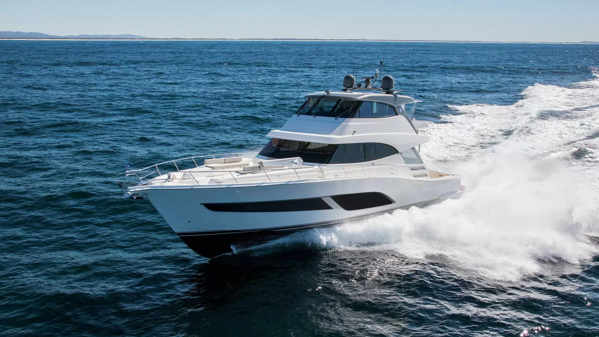 里维埃拉（Riviera）68 SPORTS MOTOR YACHT