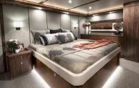 里维埃拉（Riviera）72 SPORTS MOTOR YACHT