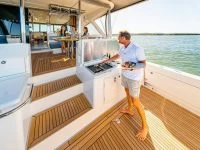 里维埃拉（Riviera）64 SPORTS MOTOR YACHT