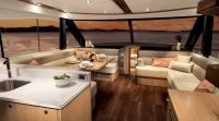 里维埃拉（Riviera）57 ENCLOSED FLYBRIDGE