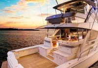 里维埃拉（Riviera）72 SPORTS MOTOR YACHT