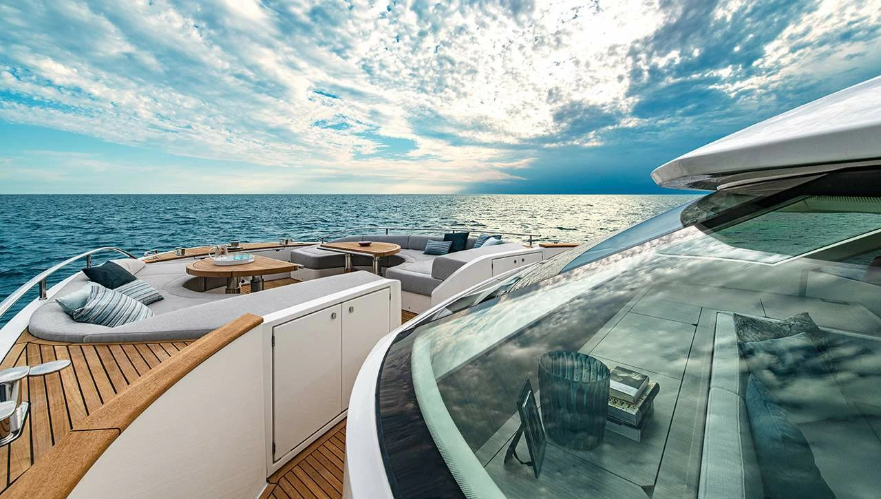 蒙地卡罗（MonteCarlo）MCY 76 skylounge