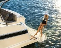 里维埃拉（Riviera）4800 SPORT YACHT SERIES II PLATINUM EDITION