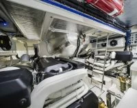 里维埃拉（Riviera）5400 SPORT YACHT PLATINUM EDITION