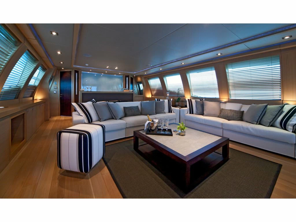 帕尔默·约翰逊（PalmerJohnson）SPORTYACHT 120FT