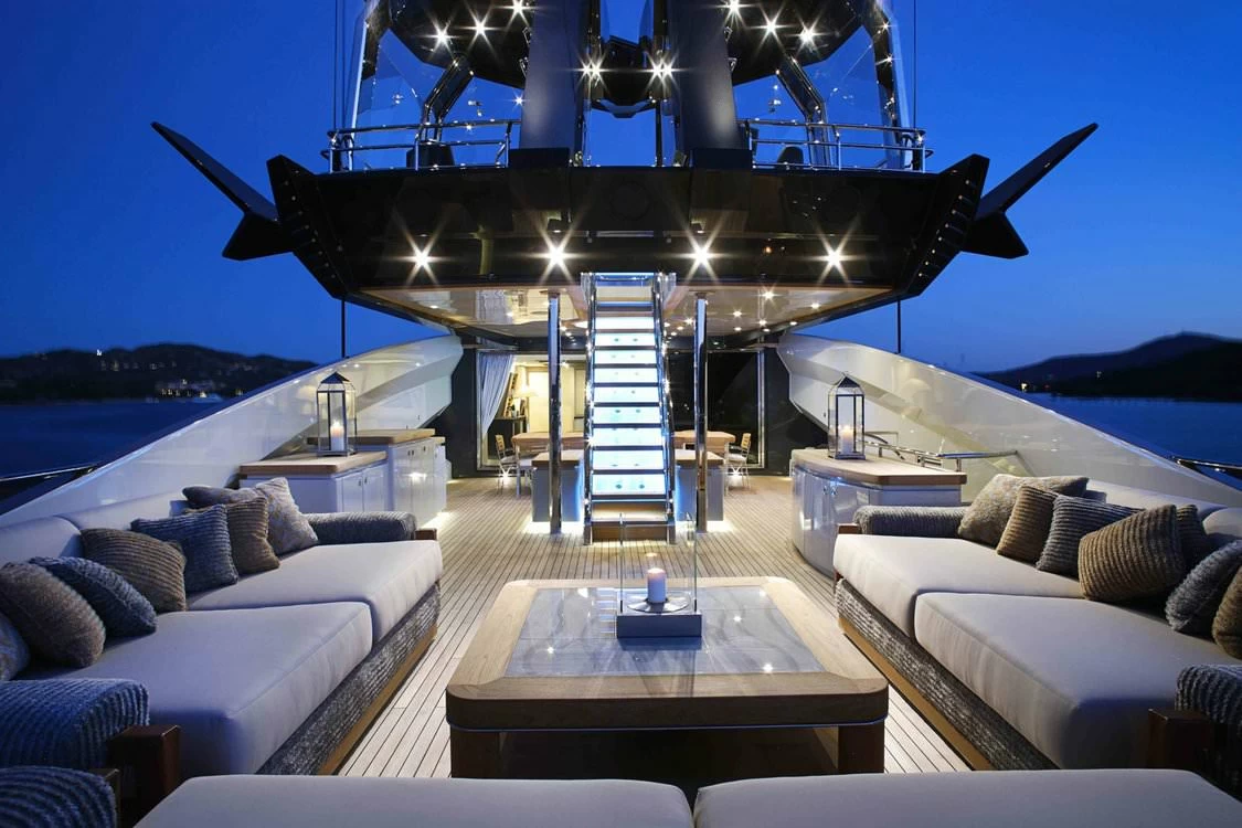 帕尔默·约翰逊（PalmerJohnson）SPORTYACHT 210FT