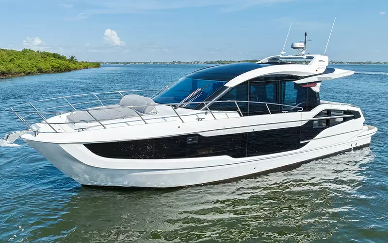 45尺卡帝尔(Galeon)450HTC游艇