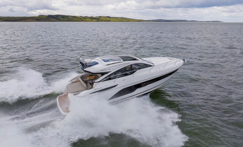 菲尔兰45GT游艇-Fairline Targa 45GT