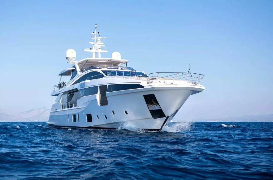阿兹慕35米游艇-Azimut Grande 35 METRI(1.2亿元)