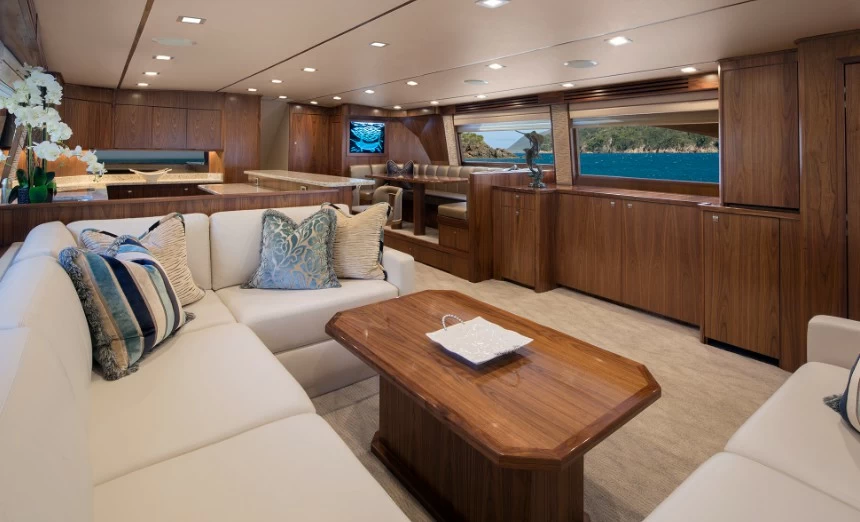 Viking 80C大型运动钓鱼游艇船舱沙龙